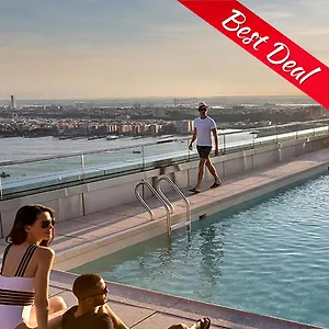 Ducassi Suites Rooftop Pool - Club And Hotel